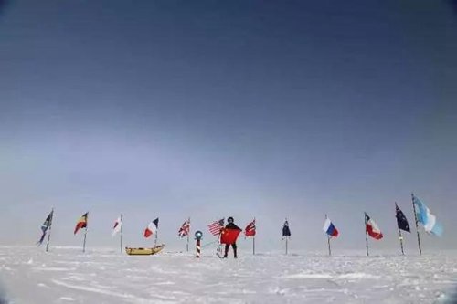 Feng Jing: 1st Chinese Woman Who Successfully Conquers the Antarctic