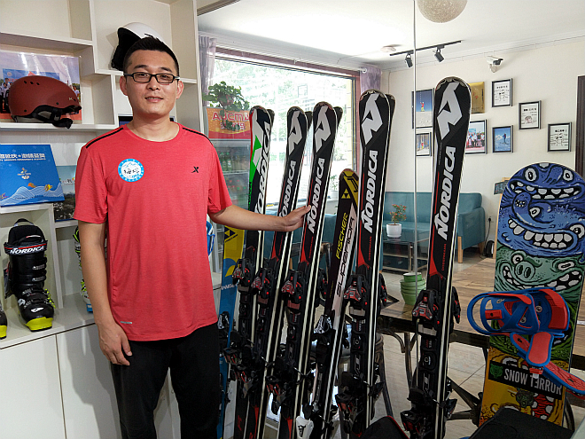 3a-恩鸽展示雪板